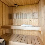Nyaraló Beautiful In With Sauna *